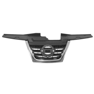 Решетка радиатора NISSAN JUKE 10-14 центр. часть SAT