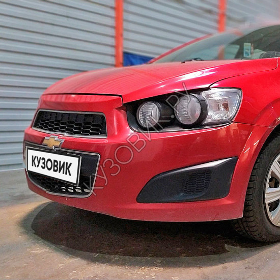 Бампер передний в цвет кузова Chevrolet Aveo T300 (2011-2015) GQV - Flame Red - Красный